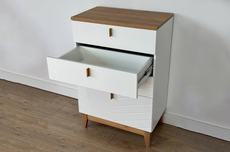 Комод Хюгге белое дерево/дуб крафт золотой/белый матовый